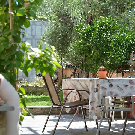 The Otherside House Pelion شقة *