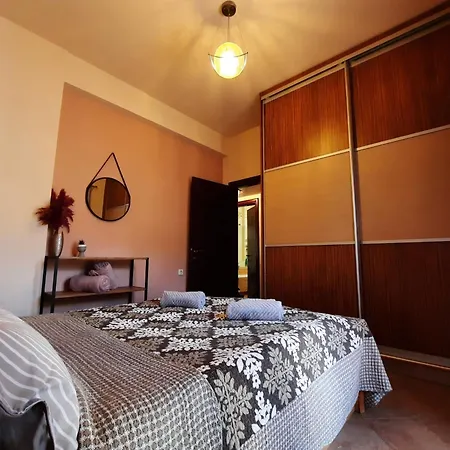 The Otherside House Pelion شقة